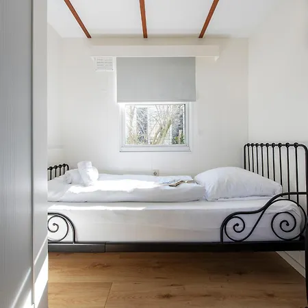 木屋 Bicycle Storage - Close To Efteling & Safaripark Beekse Bergen & Parking! *