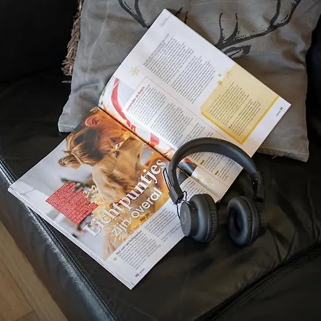 Bicycle Storage - Close To Efteling & Safaripark Beekse Bergen & Parking! 木屋