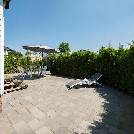 Bicycle Storage - Close To Efteling & Safaripark Beekse Bergen & Parking! *