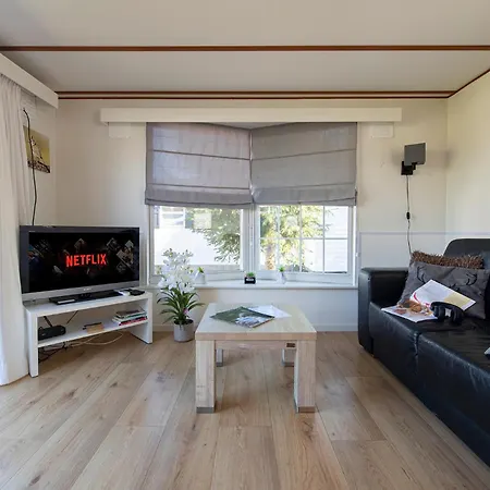 בקתה Bicycle Storage - Close To Efteling & Safaripark Beekse Bergen & Parking! *