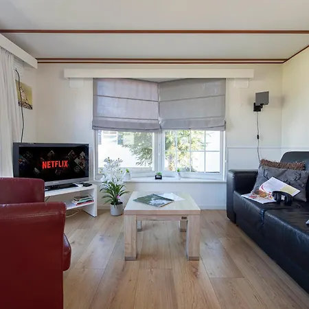 Bicycle Storage - Close To Efteling & Safaripark Beekse Bergen & Parking! * 奥斯特韦克