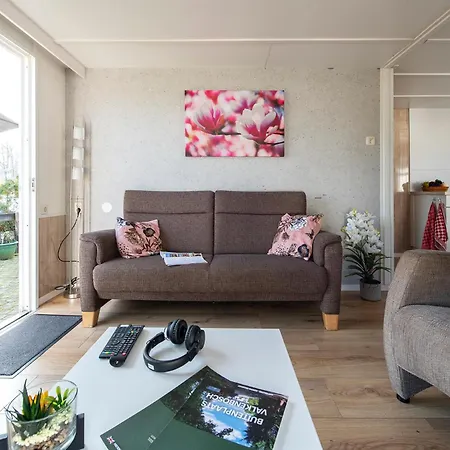 בקתה Bicycle Storage - Close To Efteling & Safaripark Beekse Bergen & Parking!