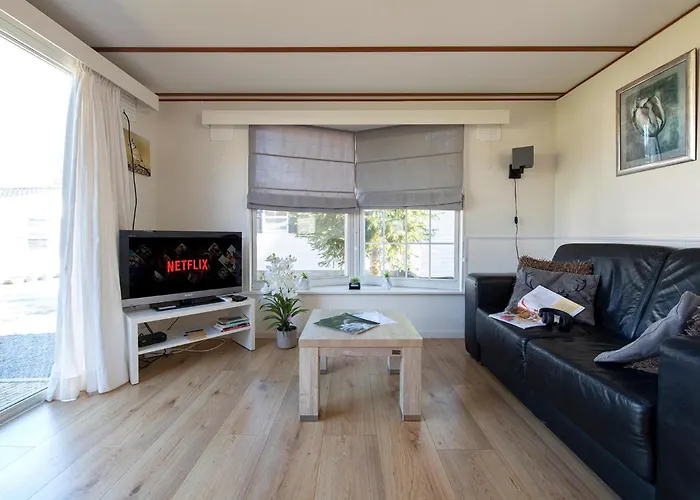 Chalet Bicycle Storage - Close To Efteling & Safaripark Beekse Bergen & Parking! *