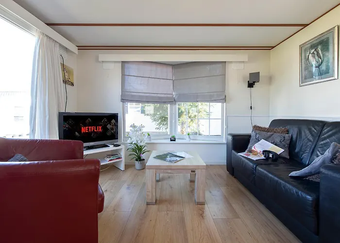 Bicycle Storage - Close To Efteling & Safaripark Beekse Bergen & Parking! * Oisterwijk