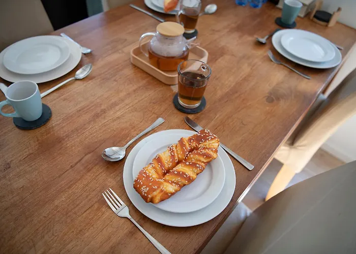 Bicycle Storage - Close To Efteling & Safaripark Beekse Bergen & Parking! *