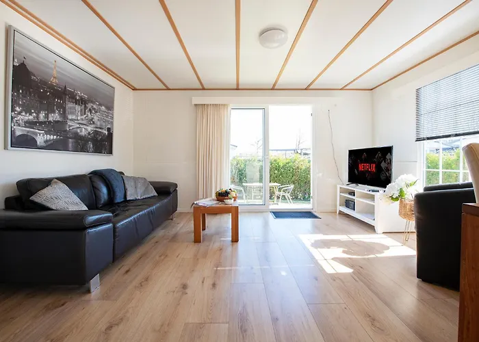 Chalet Bicycle Storage - Close To Efteling & Safaripark Beekse Bergen & Parking! *