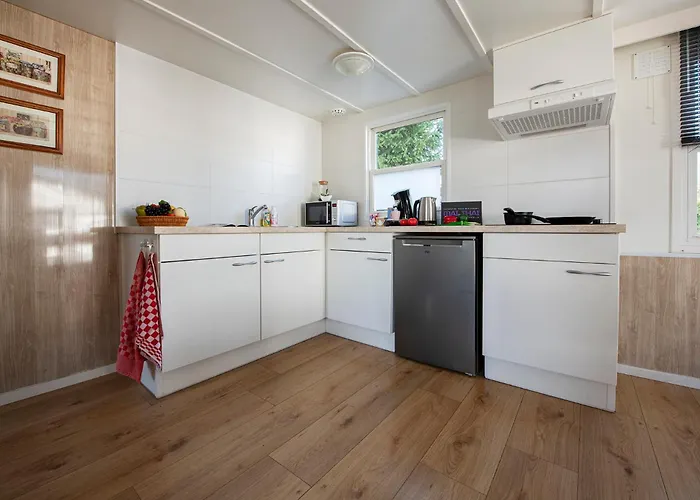 Bicycle Storage - Close To Efteling & Safaripark Beekse Bergen & Parking! Oisterwijk