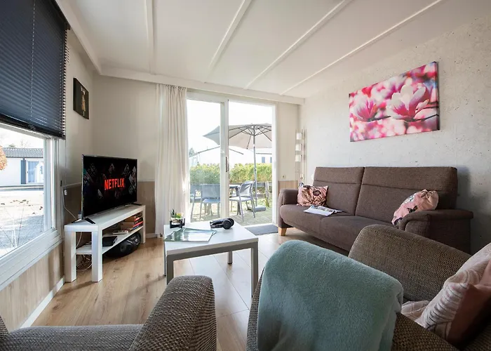 Bicycle Storage - Close To Efteling & Safaripark Beekse Bergen & Parking! * Oisterwijk