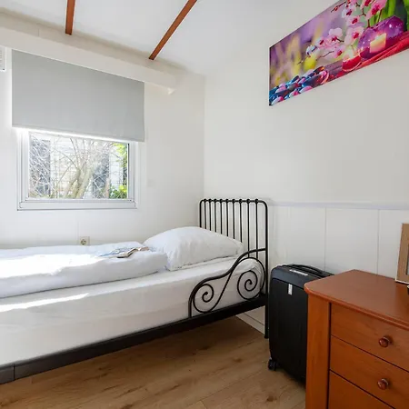 Bicycle Storage - Close To Efteling & Safaripark Beekse Bergen & Parking! Chalet Oisterwijk